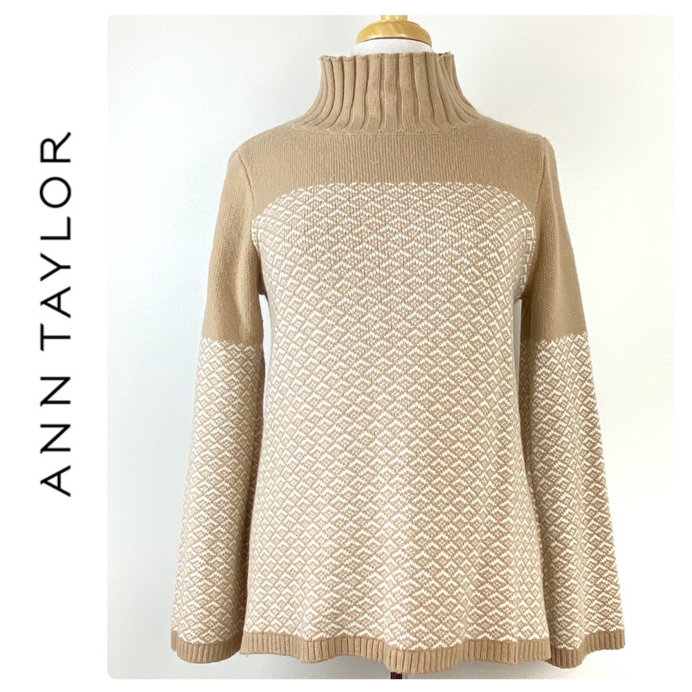 Ann Taylor Mock Neck Pullover, L - Picture 1 of 9